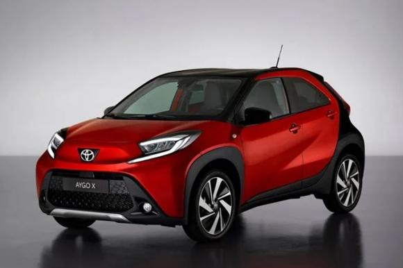 Toyota AYGO - X CROSS